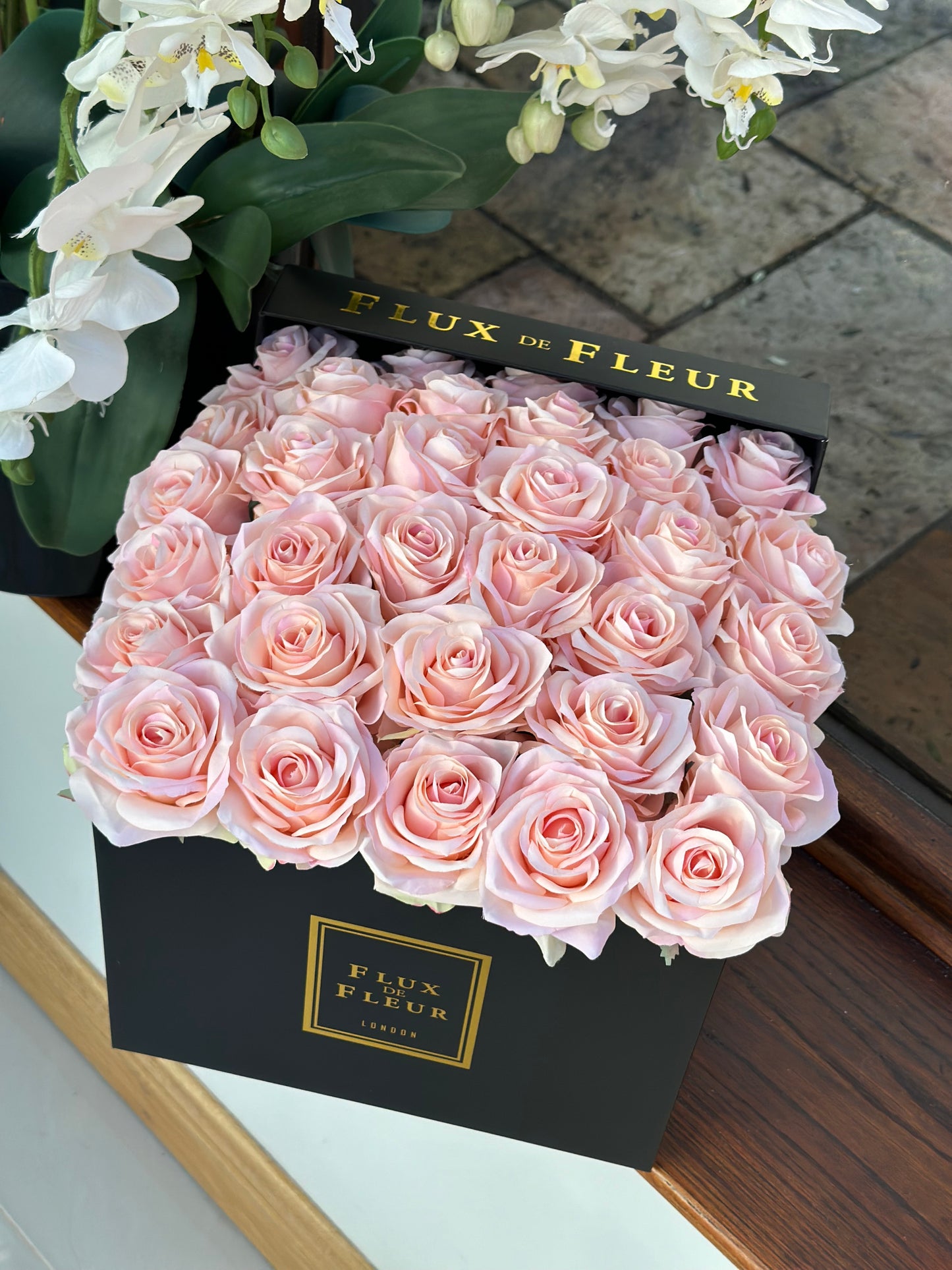 Forever De Fleur™ Square