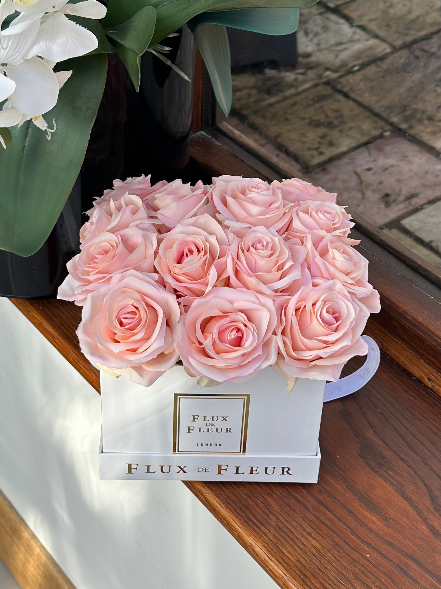 Forever De Fleur™ Square